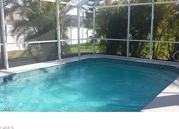 2nd image of 3829 SW 11th Ave