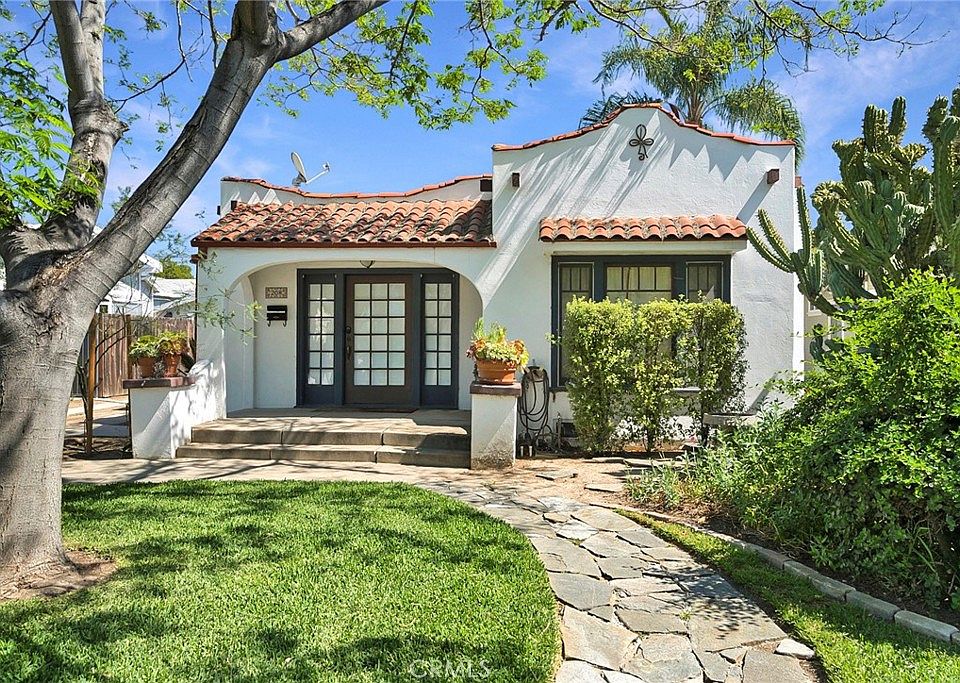 1st image of 208 N Cornell Ave