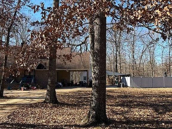 2nd image of 33 Hattie Dr