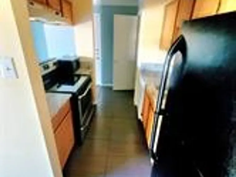 18333 Roehampton Dr #825 — Photo 5
