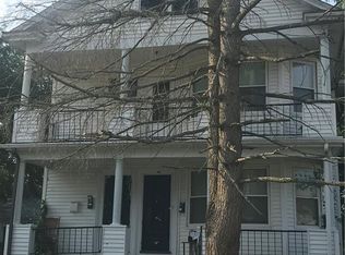 104 Dunedin St, Cranston, RI 02920