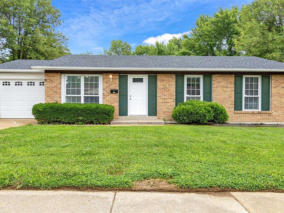 2135 Foggy Bottom Dr, Florissant, MO 63031 Zillow