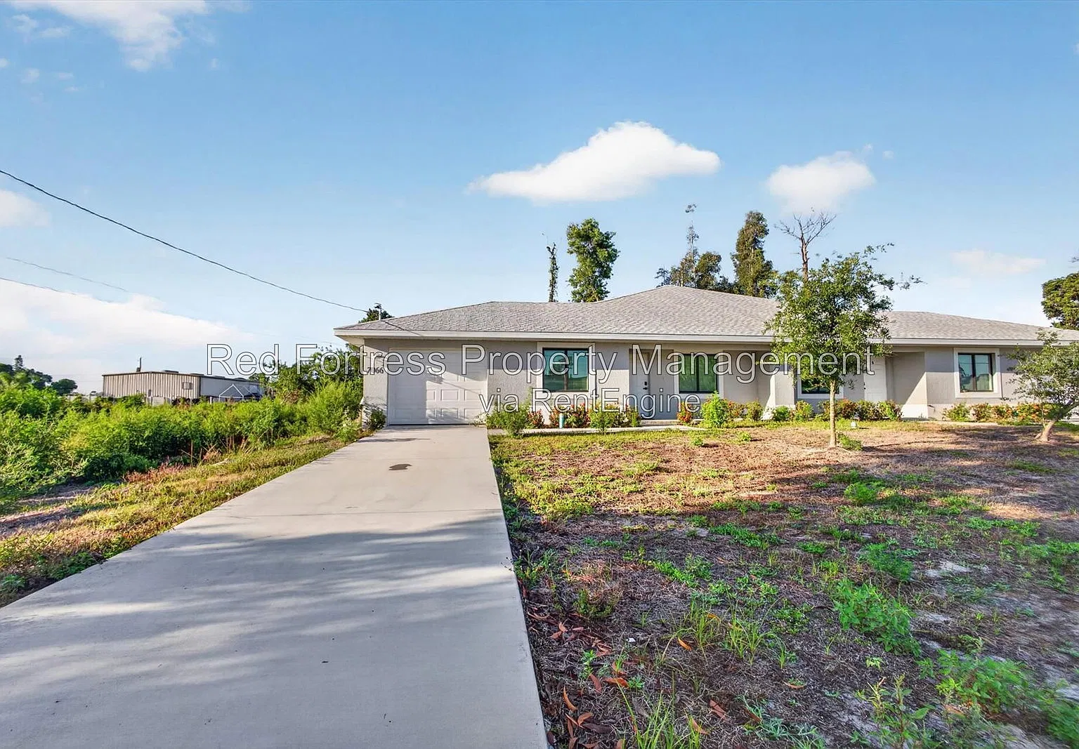 3 bed, 2.0 bath, 1325 sqft, $1,995 — Photo 3