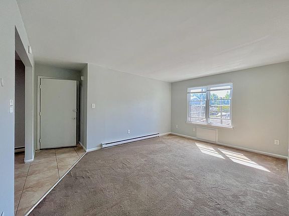4th image of 1720 W Pennsylvania St #1720/8