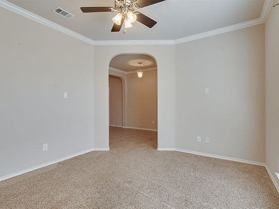 Living room / Office