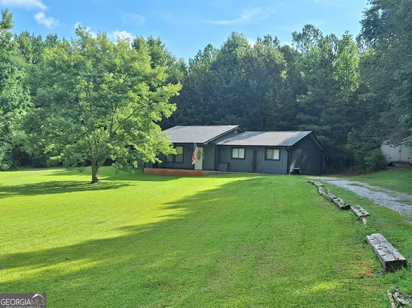 382 N Red Hollow Rd, Martin, GA 30557