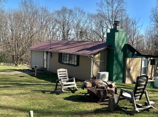 306 Black Hill Dr, Coeburn, VA 24230