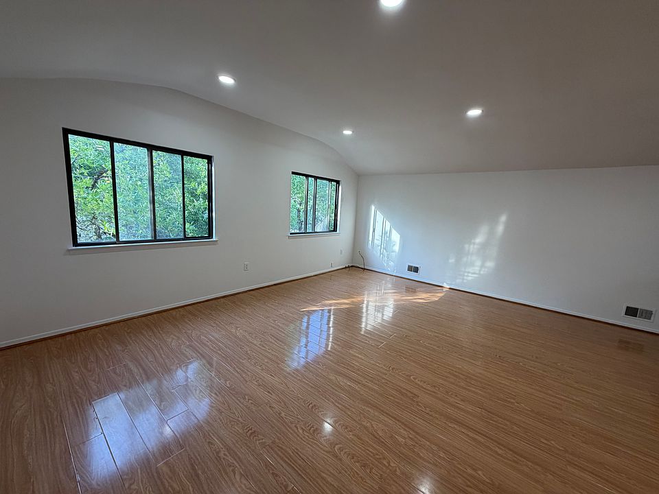 1st image of 160 Katan Ave Floor 2