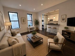 330 8th Ave APT 4A, New York, NY 10001