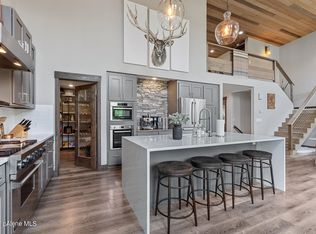 1541 Meadowood Rd, Sandpoint, ID 83864