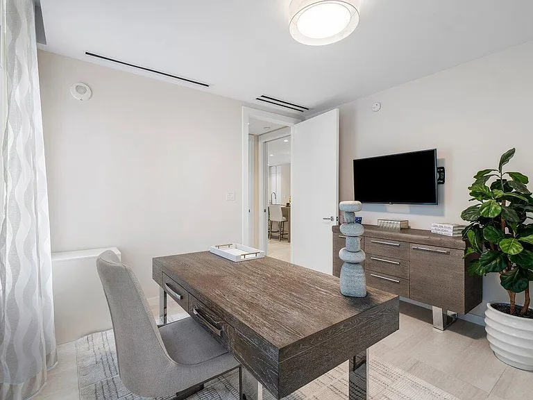 200 SE Mizner Blvd #211 — Photo 27