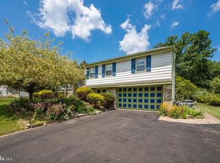 77 Green Dr, Churchville, PA