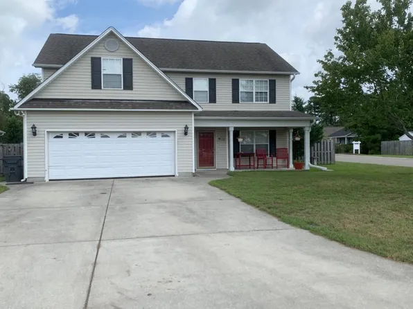 335 Vallie Ln, Wilmington, NC 28412
