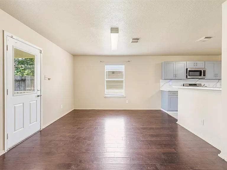 19526 Cliffsage Ct — Photo 11