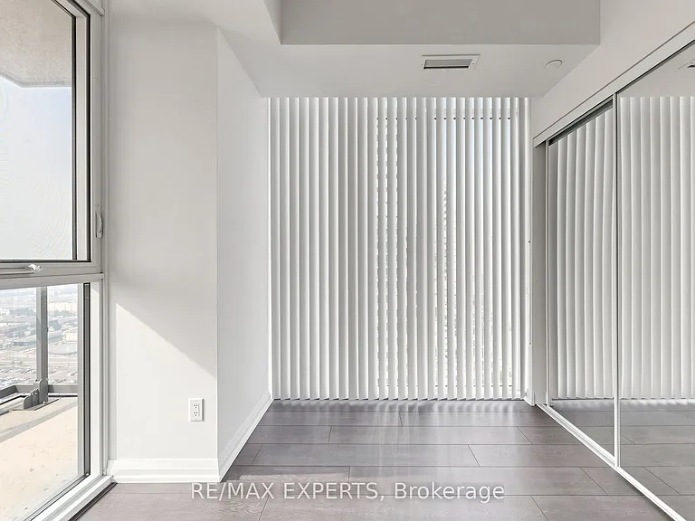 7895 Jane St #3506 — Photo 19