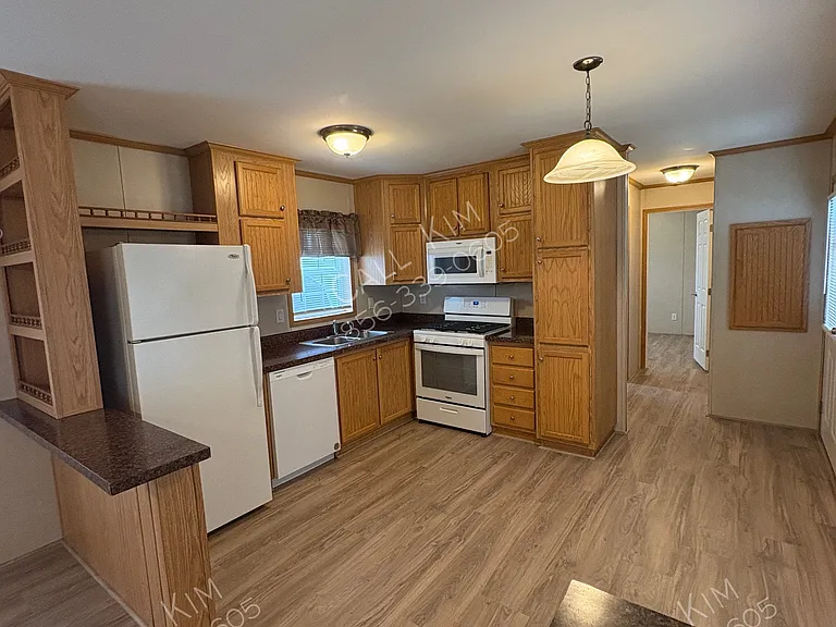 2 New Bridge Rd #G10 — Photo 2