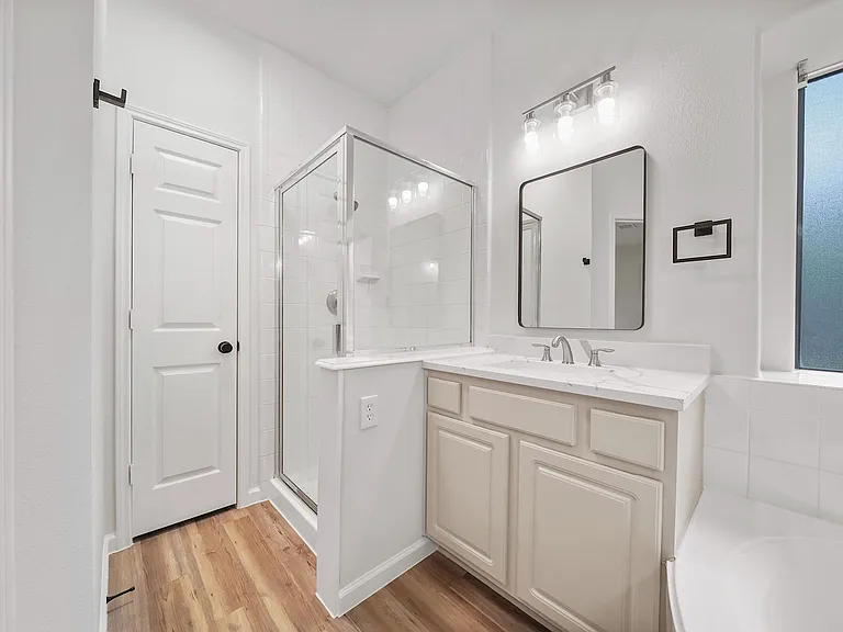 506 Marathon Pl — Photo 30