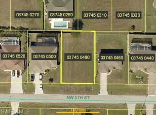 2207 NW 5th St, Cape Coral, FL 33993