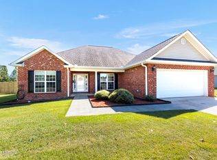 115 Elizabeth Dr, Byron, GA 31008
