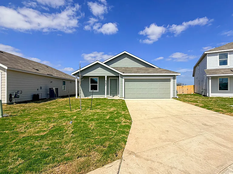 3191 Dispatch Dr — Photo 1