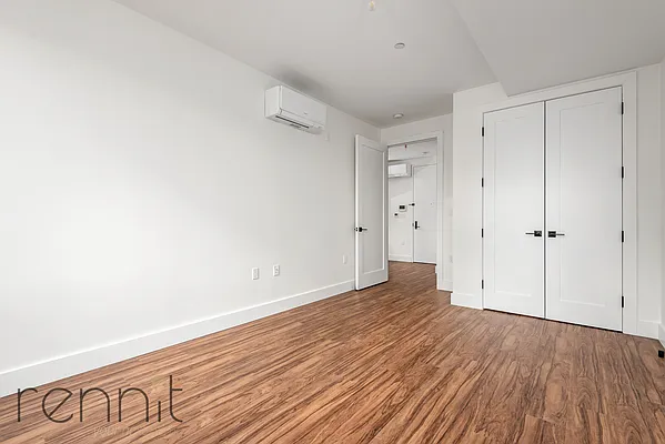 Rented by Rennit Inc. | media 6