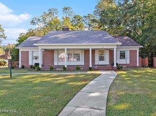 211 Pireway Rd, Tabor City, NC 28463