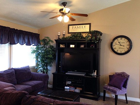 3rd image of 1246 N Richland Dr