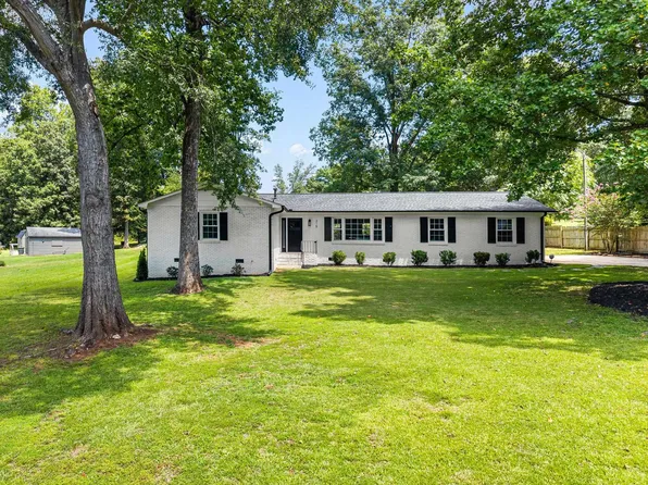 215 Bondale Dr, Spartanburg, SC 29303