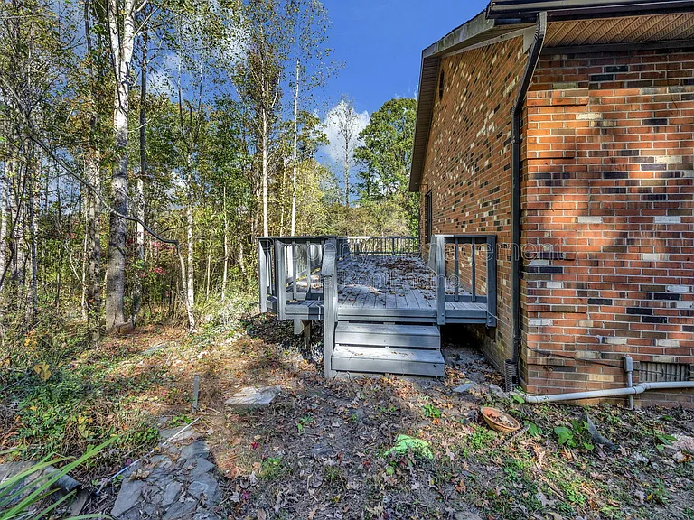 6709 Marye Rd — Photo 6