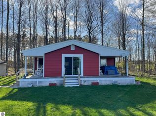 2515 Mitchell Rd SE, Kalkaska, MI 49646