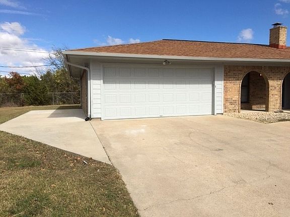 5th image of 2406 Acron Dr