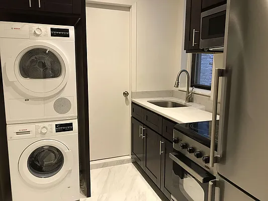 Rented by CVEK Real Estate | media 9