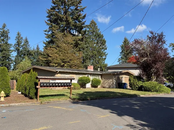 16510 NE 25th Place, Bellevue, WA 98008