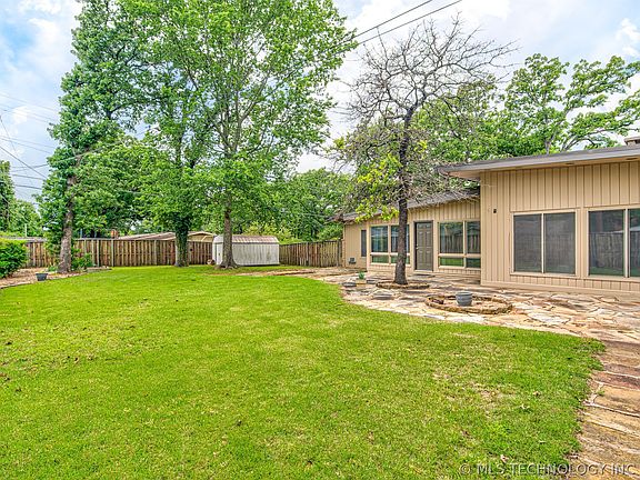 5th image of 3425 Woodland Rd