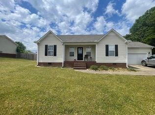40 Walley Dr, Arab, AL 35016