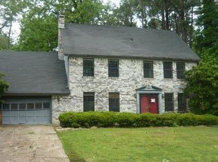 12008 Lemoncrest Ln, Little Rock, AR 72210