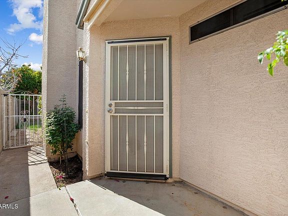 4th image of 8729 W GROVERS Avenue
