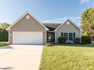 4607 W Nestle Down Dr, Bloomington, IN 47404