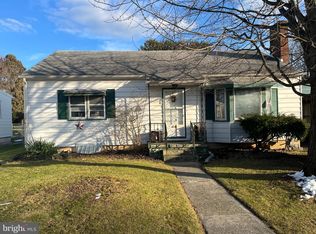 419 George St, Hanover, PA 17331