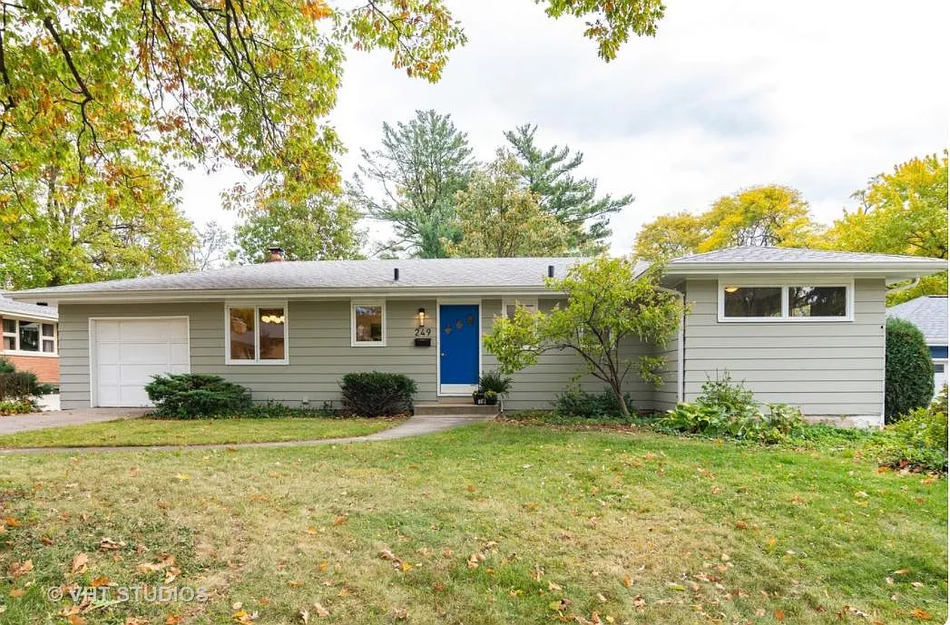 249 Spring Ave photo 1
