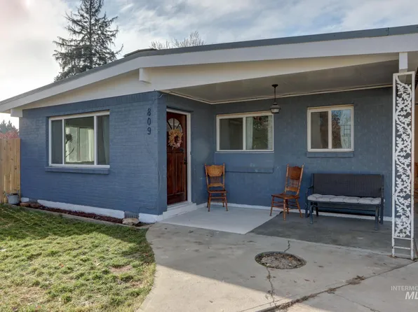 809 Terry Dr, Emmett, ID 83617