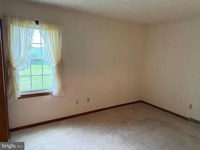 5293 Roller Rd — Photo 26