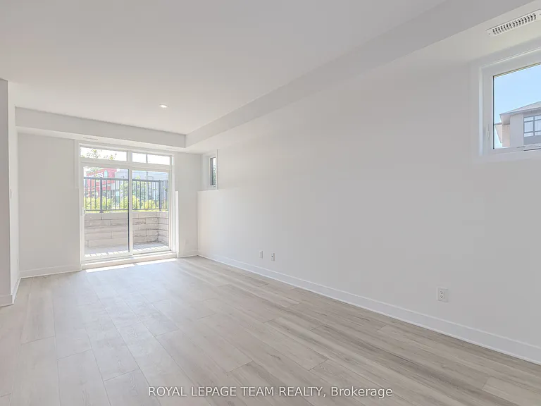 4787A Bank St — Photo 13