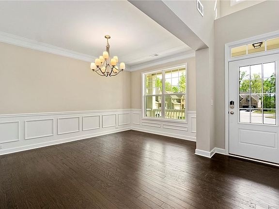 3rd image of 420 Gardens Of Harmony Dr
