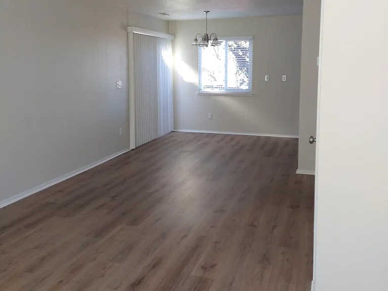 1653 San Lucas St #B — Photo 4