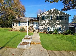105 7th St, Hackettstown, NJ 07840