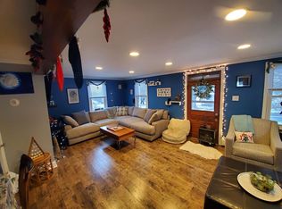 60 S Park Ave, Mertztown, PA 19539