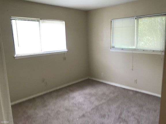 3rd image of 2111 Harpers Ferry St
