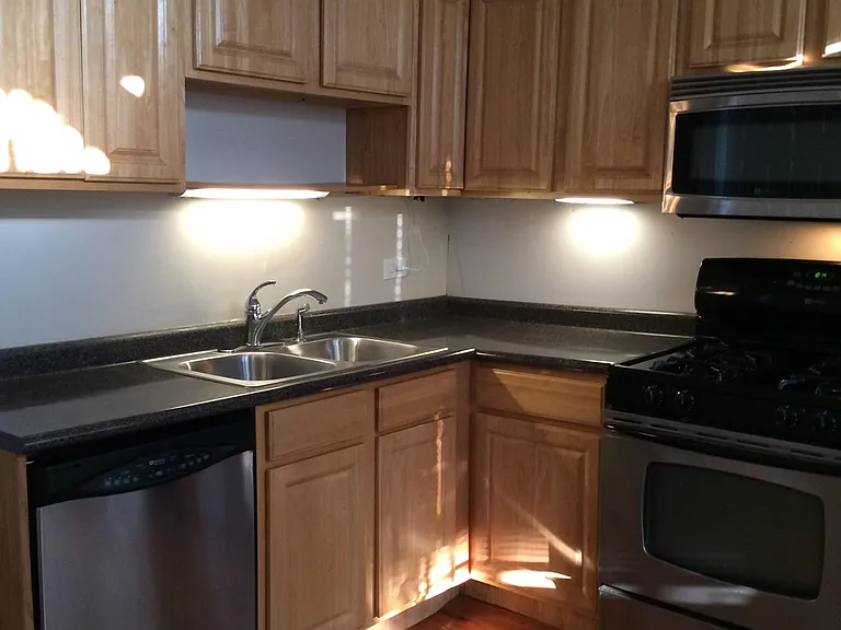 1710 N Talman Ave #2 — Photo 1