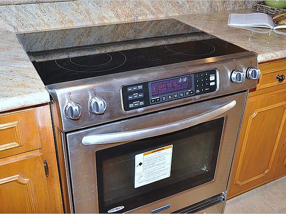 5th image of 4180 Garden Ln